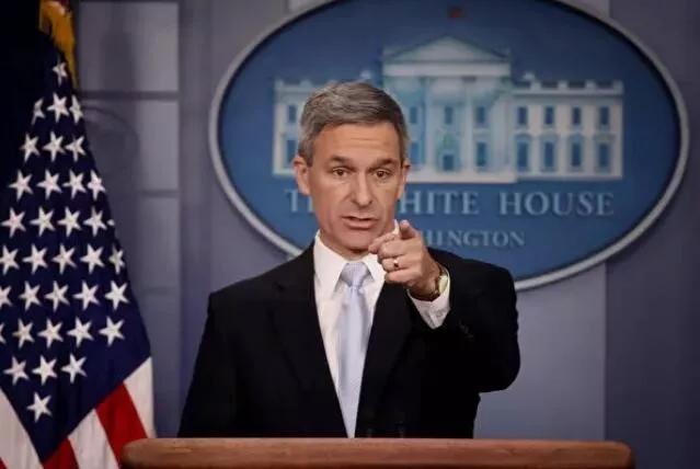 重磅！「公共负担」新规10月生效，领福利将影响拿绿卡