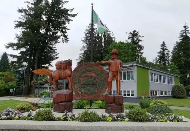 成功迈进一步！恭喜L先生获得BC省商业移民区域试点项目社区支持信