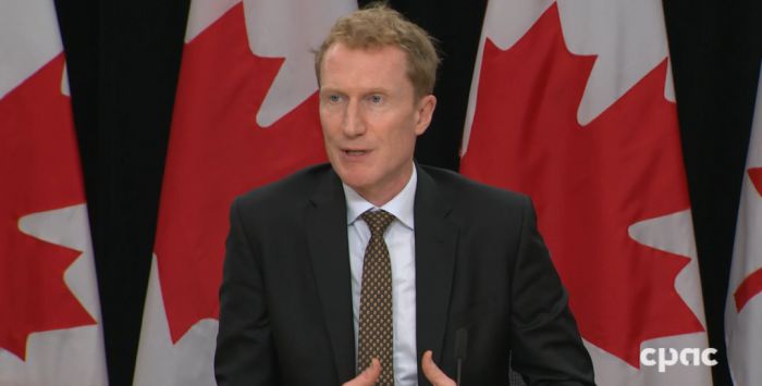 加拿大移民部长米勒