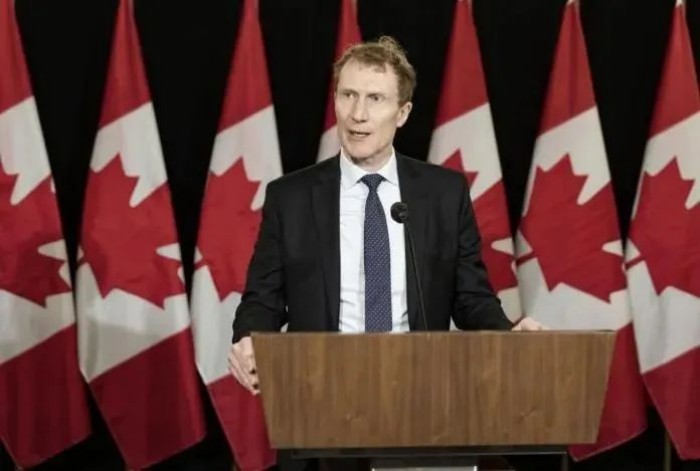 加拿大移民部长米勒