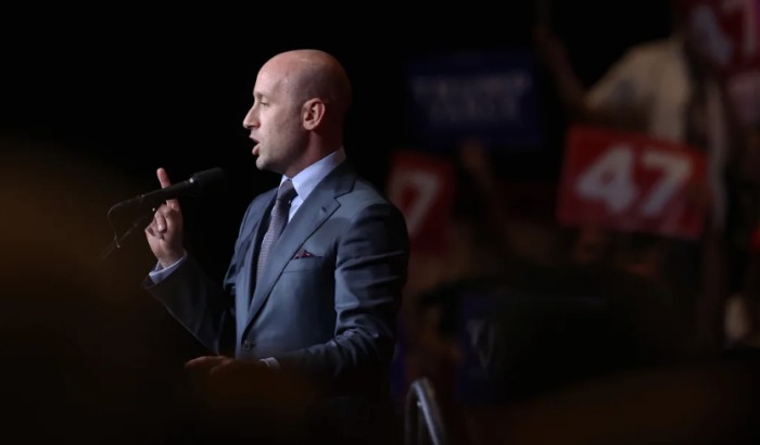 白宫副幕僚长斯蒂芬·米勒