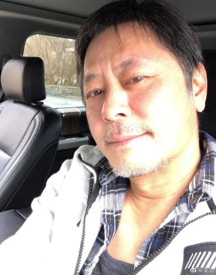 王杰定居加拿大