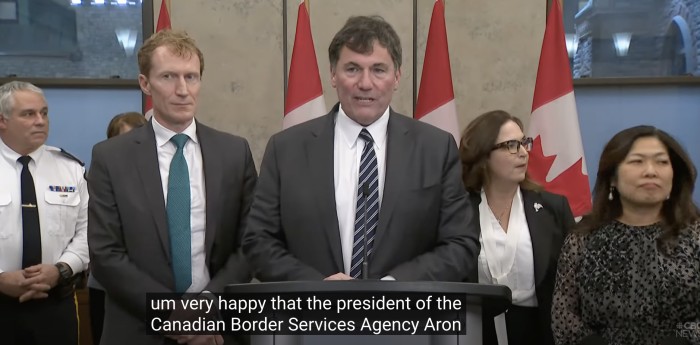 加拿大边境整改计划