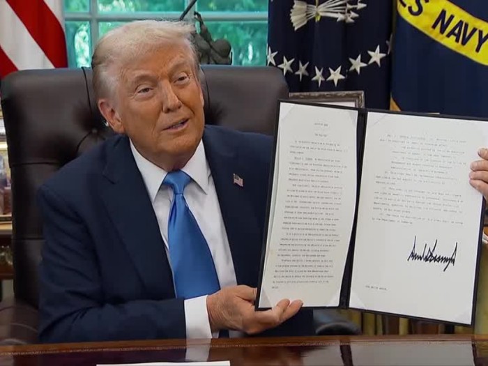 特朗普政府 特朗普政府